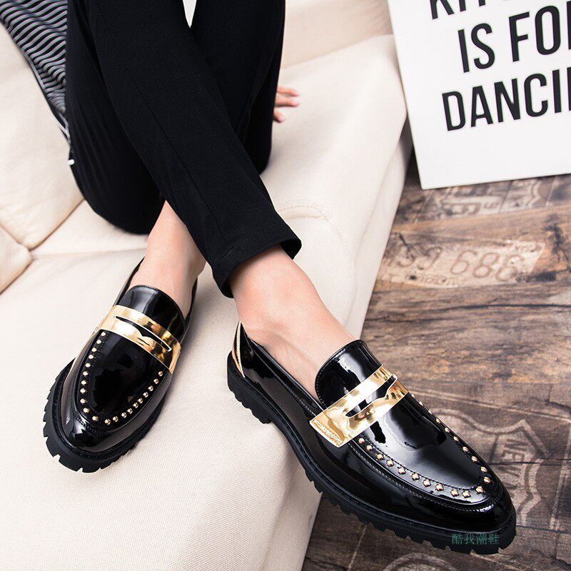 Summer Korean version of the British style inside the height of leather shoes men thick-soled muffin casual shoes bright face versatile tide shoes bean bean shoes men