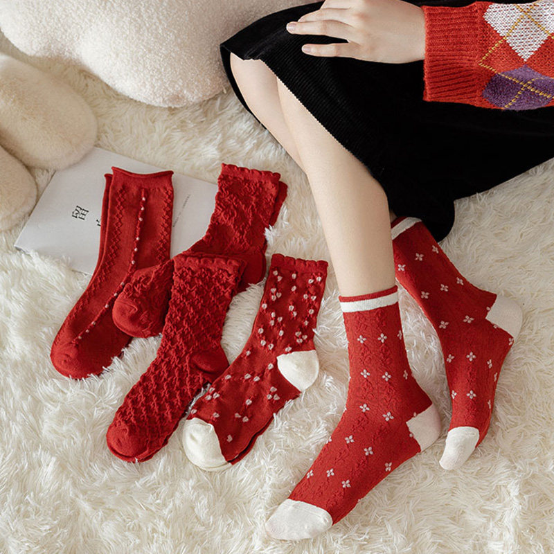 Nut mommy red socks female spring and autumn new year big red socks birth year marriage festive cotton socks