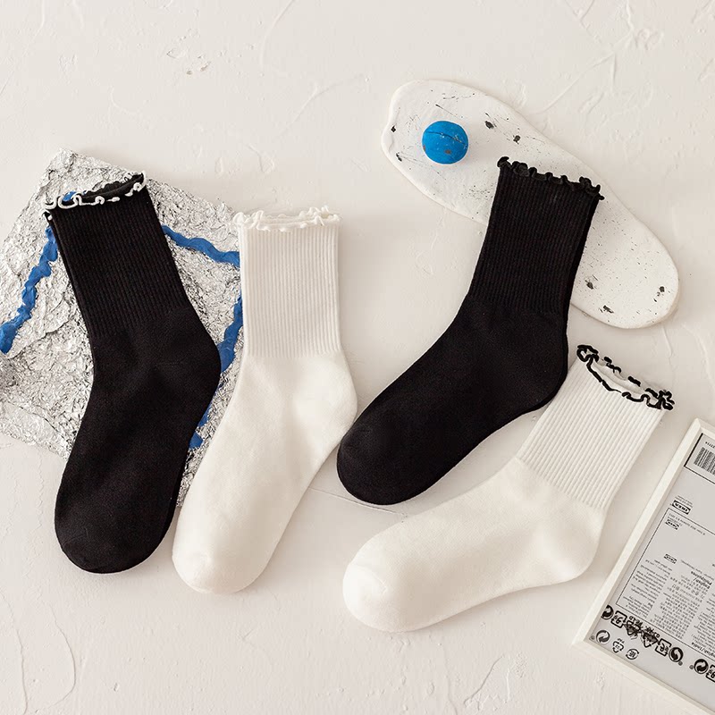 Nut mommy lace socks female ins tide spring and autumn summer cute Japanese black and white with small leather shoes in the tube socks