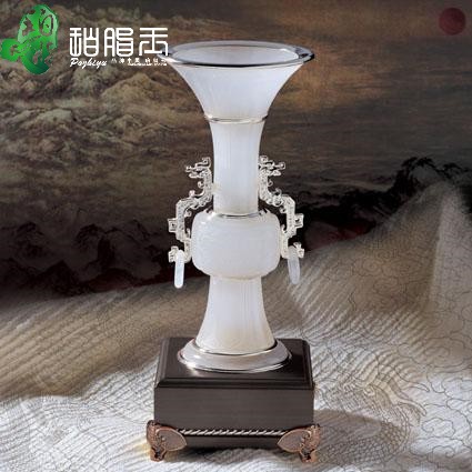 Natural jade Original stone carving jade ornaments ornaments Jade crafts Business gifts Enterprise customization send certificate