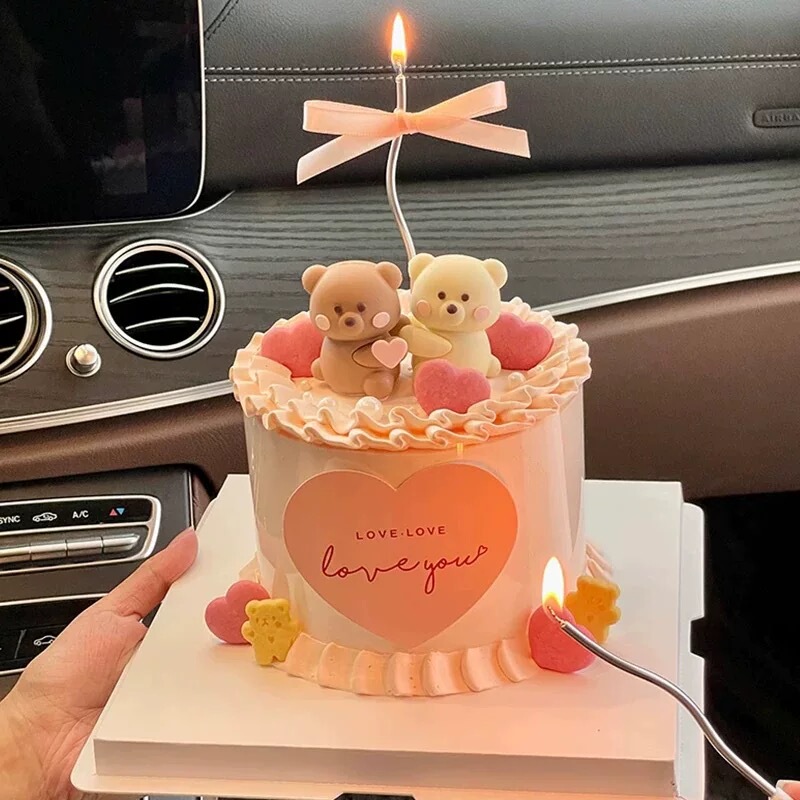 Chinese Valentine's Day Cake Decoration 3D Heart Hug Bear Figurine 2025 Couple Confession Love Card Insert