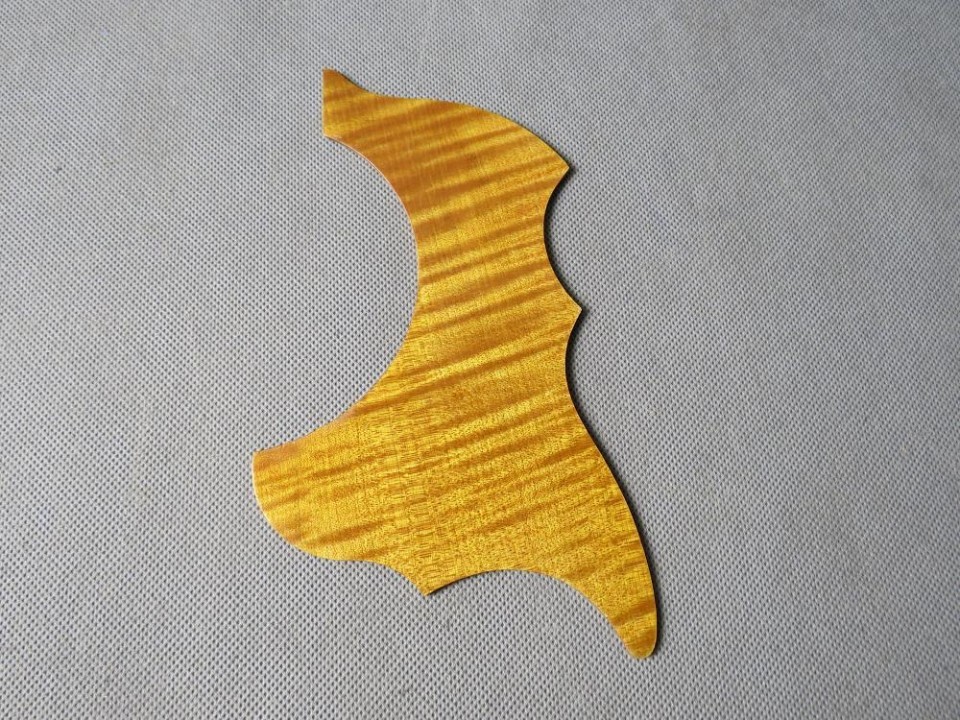 New handmade solid wood acoustic guitar Maple solid wood guard guitar accessories wooden guard board