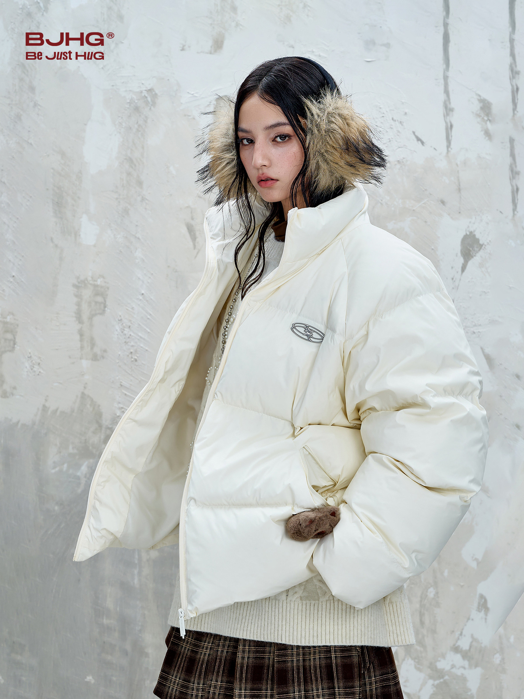 Bjhg Reckless American-Style down Jacket for Men, New Winter Short and Wide Trendy Brand Simple Stand-Up Collar down Jacket for Women