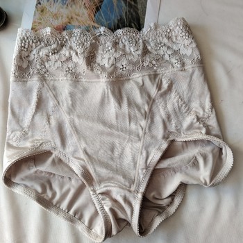 Japan's original single underwear, belly-controlling butt-lifting briefs, high-waisted