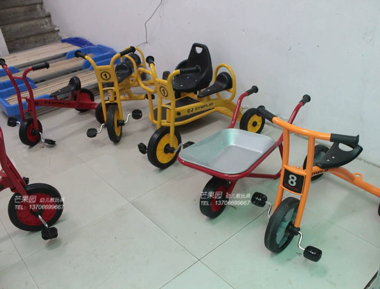 Mẫu giáo sân chơi trẻ em xe đẩy em đồ chơi scooter trẻ em của 2 bánh xe hai bánh scooter tập thể dục ngoài trời xe đạp