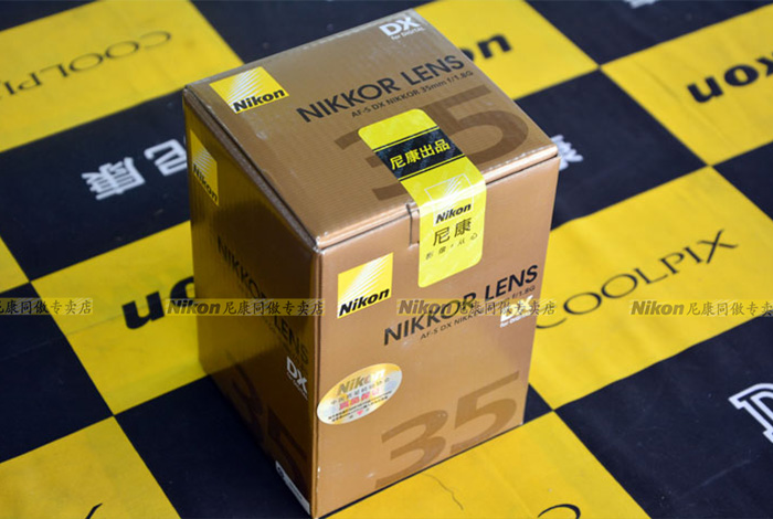 Nikon Nikon AF-S DX NIKKOR 35mm f 1.8G cố định tập trung chân dung khẩu độ lớn ống kính SLR