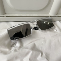 Интегрированные глаза и прозрачная сокрушительная ртуть