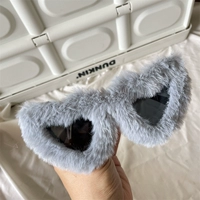 Седые волосы любят серо -серый серый цвет