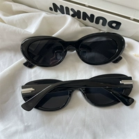 Светло -желтый средний эллиптический черный