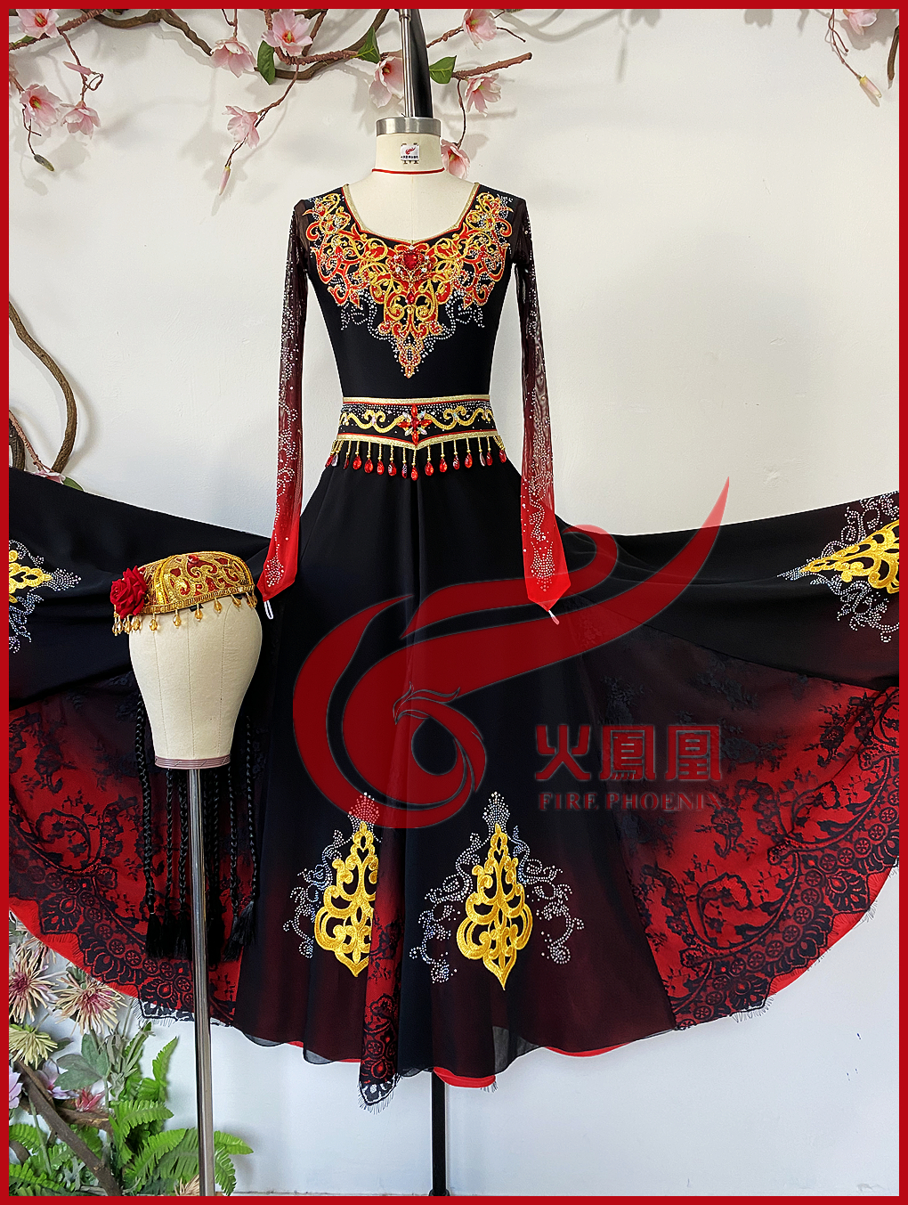 22 new dance and research kowi ethnic group Xinjiang dance Uyghur ethnic dance costumes custom-made headwear