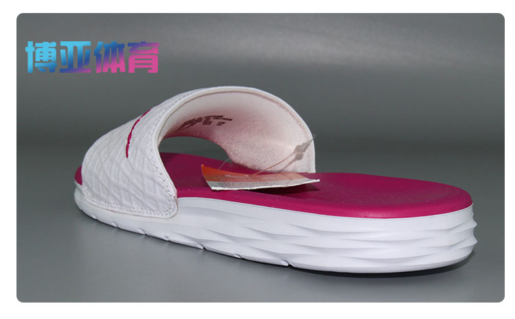 NIKE Nike WMNS BENASSI SOLARSOFT Dép thể thao và giải trí dành cho nữ 705475-010 giày dép nữ