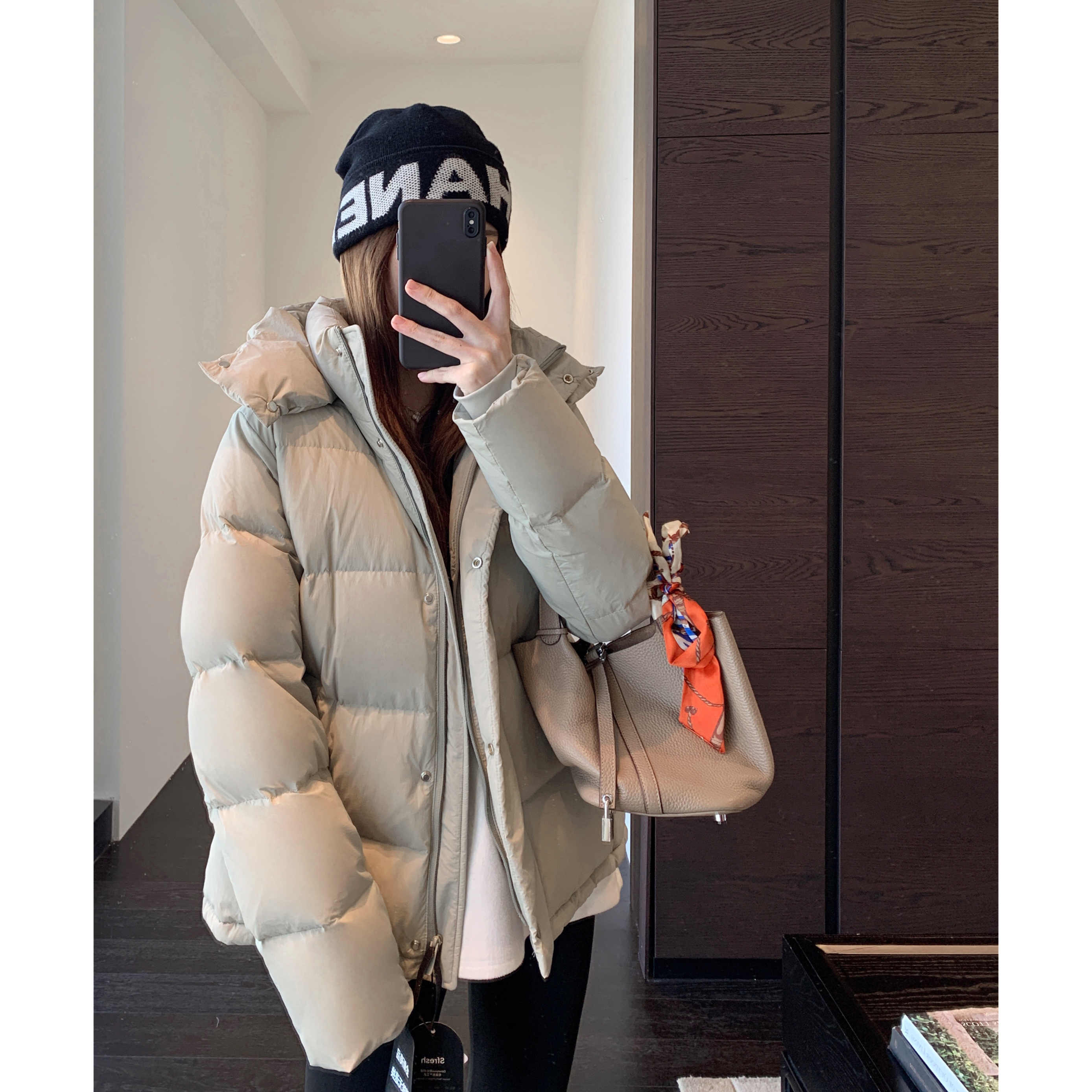 Aritzia Puffer Jacket Super Puff Matte Pearl Matte Pearl Aritzia