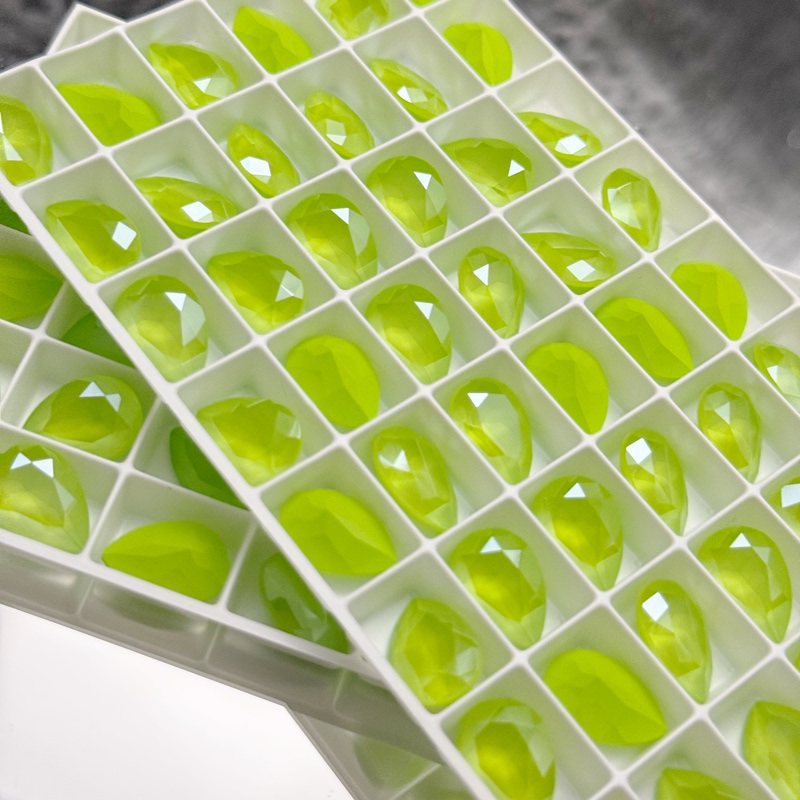 【4320】Austrian Crystal Pointed-Bottom Water Drop 001L125S Lime Green Nail Art Rhinestone Ball Nail Decoration Rhinestone