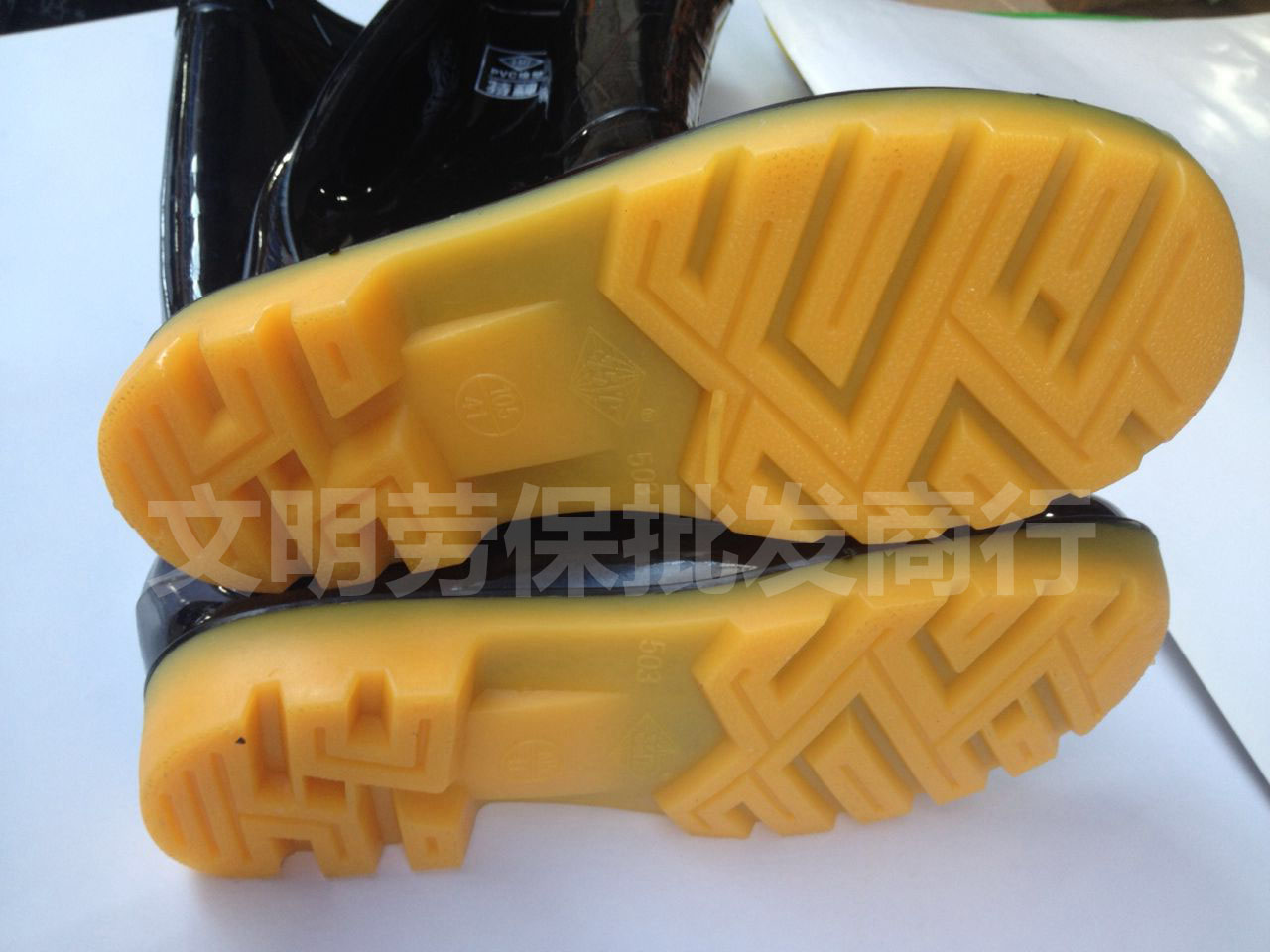 Chaussures - bottes caoutchouc homme - Ref 961026 Image 4