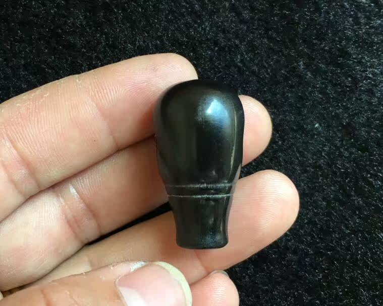 Tibet Hand Yak Angle Three Pass Buddha Head Fidelity Core Tibetan Buddha Beards