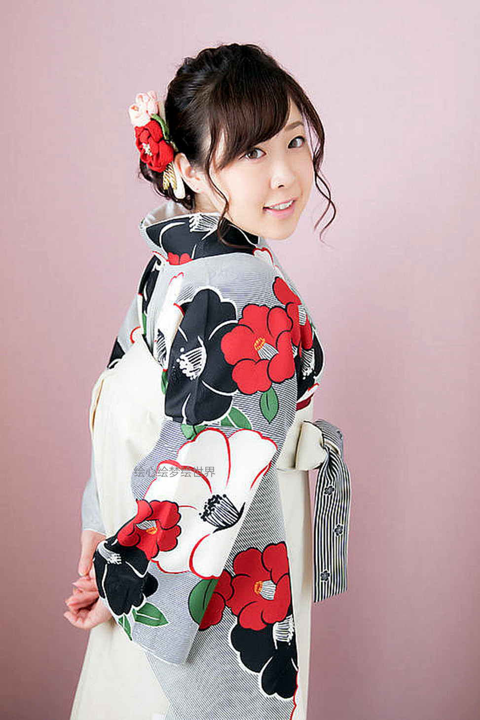 日本可洗和服二尺袖 無地袴 黑白條紋x椿 卒業式套裝 日本可洗和服二尺袖 無地袴 黑白條紋x椿 卒業式套裝