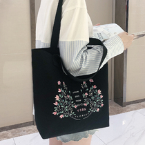 Canvas Bag Women Summer Large Capacity Single Shoulder Bag Slanted Satchel Handbag Carry-on Canvas Bag College Students Class 2021 New 100 Hitch