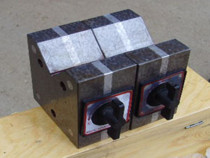 Magnetic V-shaped block Magnetic triangle table V-shaped magnet Magnetic V-shaped frame Magnetic base Marked V-shaped frame