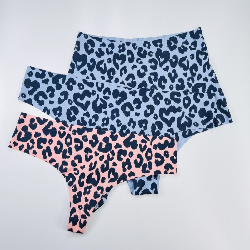 American Aerie Stretch Lycra Leopard Print Seamless Free-Cut Thong Half-Coverage Briefs Blue Mxxl