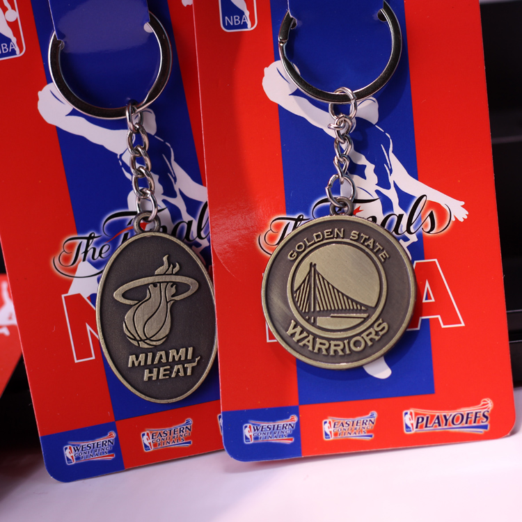 nba key chain pendant Warriors copper buckle Rockets Lakers Bulls fans gifts Celtics Bucks Spurs