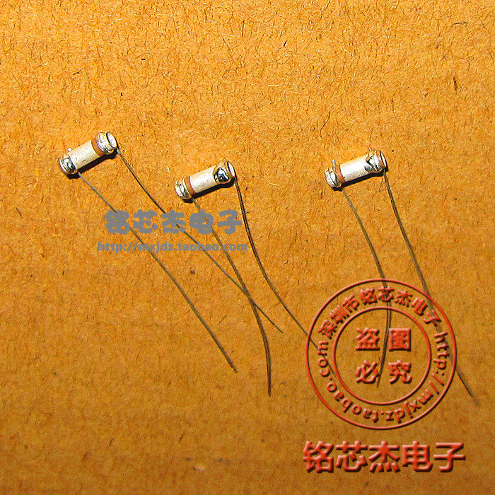 CC165UJ1H121J1A direct inserted porcelain tube capacitive 120pF midweek special porcelain tube capacitive original dress