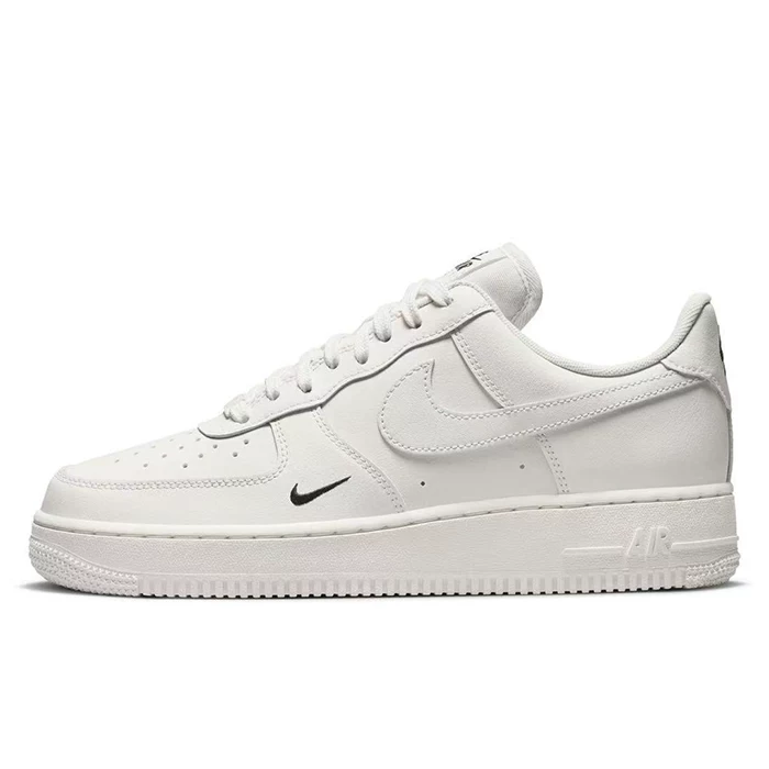 Кроссовки Nike Air Force 1 AF1, коричневые/кремовые/белые, размеры 35.5–45 (разные модели)