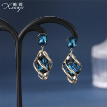 Korean temperament network red new high-retro court Feng Crystal earrings female personality hundred fashion ear crashes