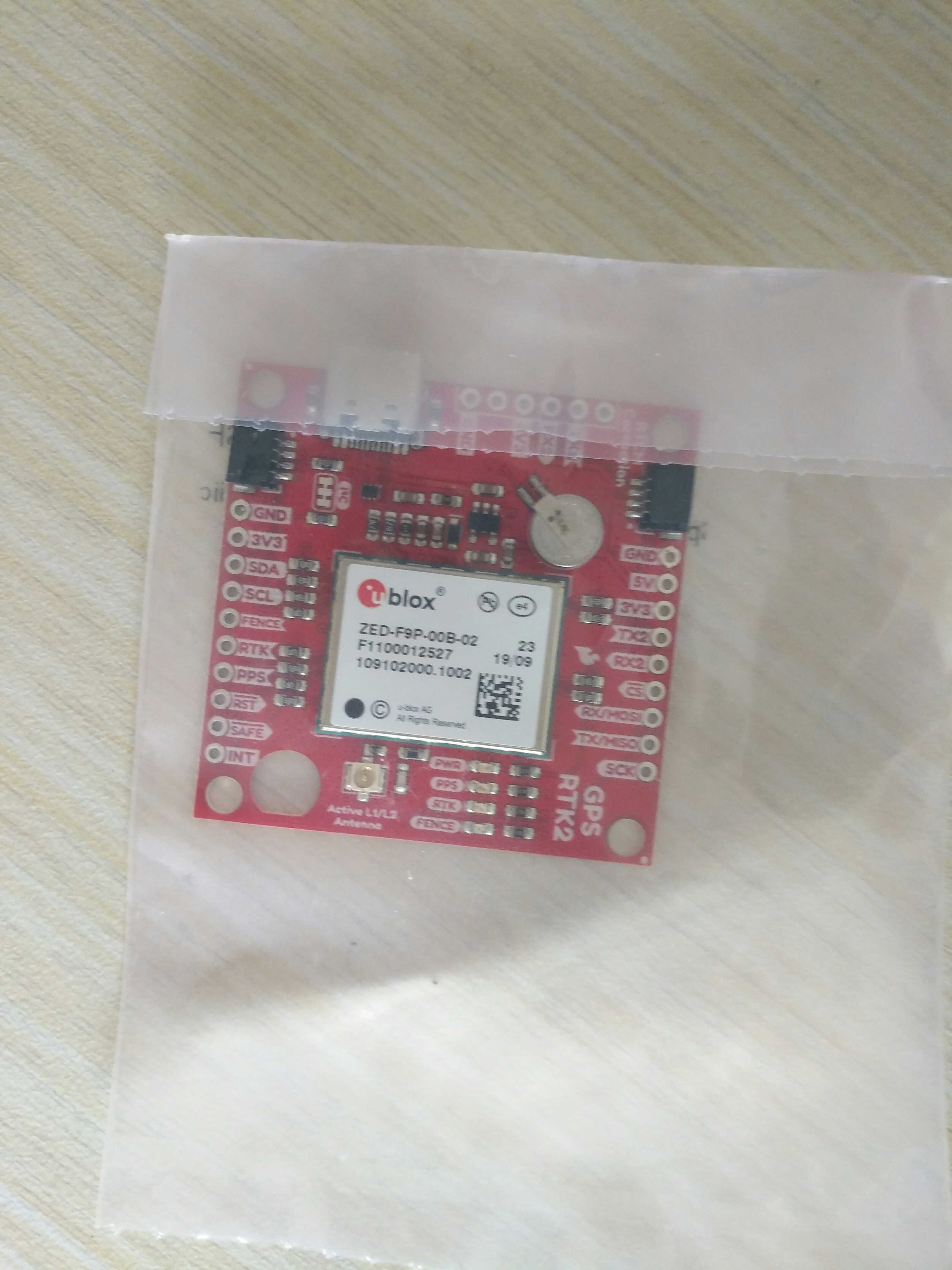 GPS-15136 SparkFun GPS-RTK2 Board - ZED-F9P (Qwiic) module