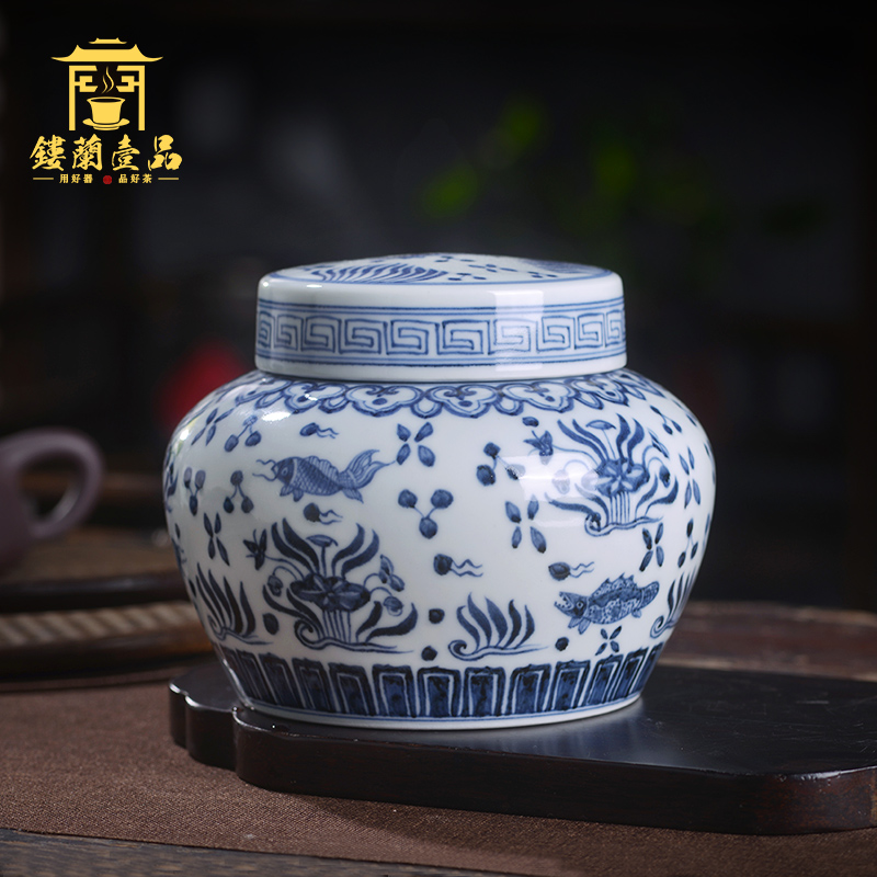 Jingdezhen ceramic blue and white ruffled flowers all hand - made maintain caddy fixings storage tanks with cover seal pot home furnishing articles