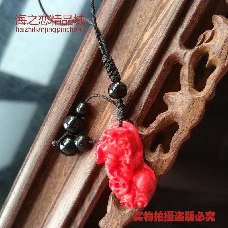 Red cinnabar mobile phone lanyard mobile phone chain rope short original handmade 2022 mascot Pixiu Ping An buckle small fish mouse