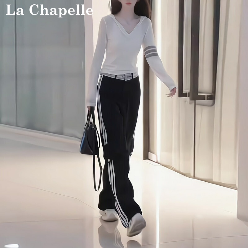 La Chapelle Casual Sports Suit for Women, Summer 2026 New Model, Three-Stripe Design, V-Neck Long-Sleeve Two-Piece Set