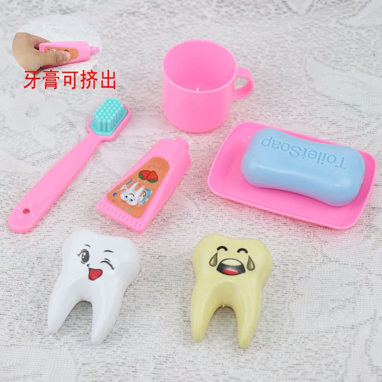 Búp bê Mi Lu thích hợp làm bàn chải đánh răng, kem đánh răng, cốc, phụ kiện, đồ vệ sinh cá nhân, đồ chơi nhà trẻ em, miễn phí vận chuyển trên 58 - Búp bê / Phụ kiện