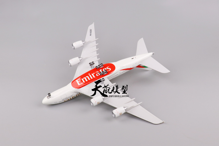 Máy bay tĩnh mô hình lắp ráp máy bay chở khách trang trí 46 cm Airbus a380 Emirates Airlines với bánh xe điều khiển bằng giọng nói chiếu sáng mô hình kiến trúc