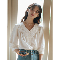 MIXABO method v lead lace splicing shirt female summer short sleeve design feeling loose small crowdsourced white blouse