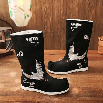 Rental of ancient clothes Handmade men's shoes Heightening Boots Man's New Lang Wedding Shoes Ming made Soap Boots Teething Boots Embroidered-Taobao