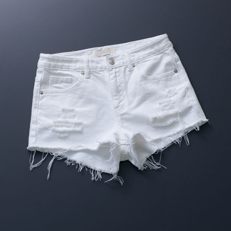 Summer 2026 New Trendy Korean Style Fringed Mid-Waist Denim Shorts for Women, Slimming White Ripped Hot Pants, Thin and Trendy