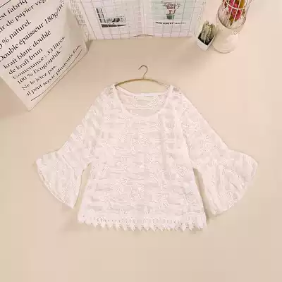 Swimsuit women's blouse can go into the water to show thin beach blouse crocheted bikini pullover hollow lace sunscreen horn sleeves