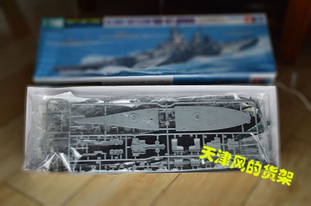 Mô hình tàu Tamiya 31616 1/700 Mô hình lắp ráp tĩnh tàu chiến Mỹ Iowa hinh máy bay