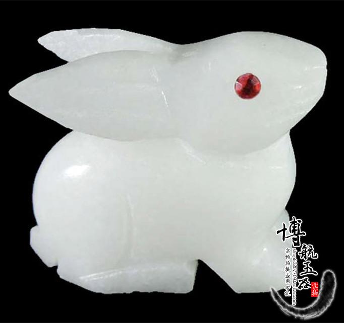White Jade Rabbit Ornaments Natural Jade White Rabbit Desk Home Ornaments Decorations to Make Money, Blessed and Helping to Transport Gifts