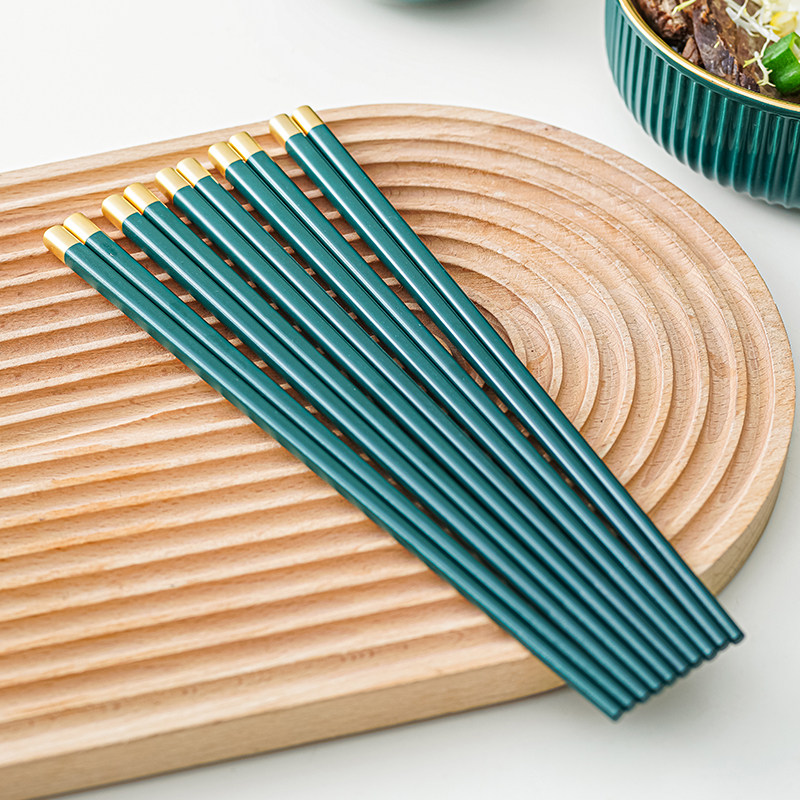 Nordic chopsticks household alloy high - temperature household high - end high - end luxury high - color anti - slip anti - mildew