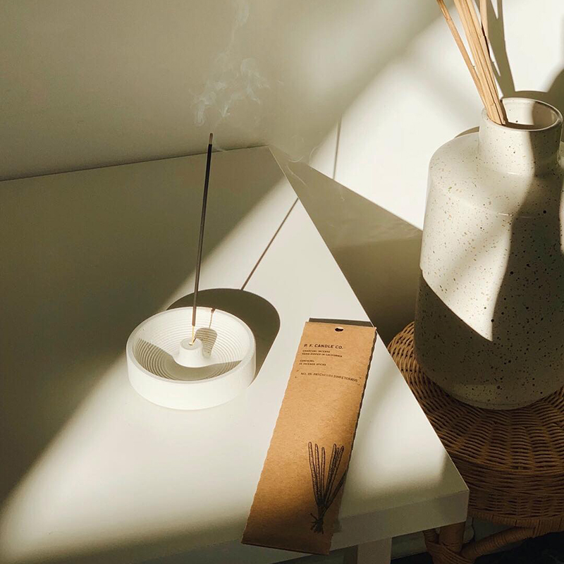 American P F CANDLE CO line incense pure handmade fragrance niche bedroom purifies the air to soothe the nerves and help sleep