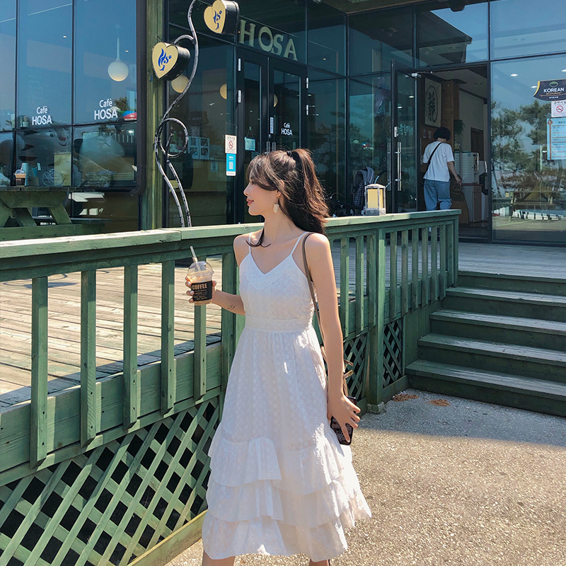 CloudSweet temperament with long version of small crowdembroidery harness style white retro skirt