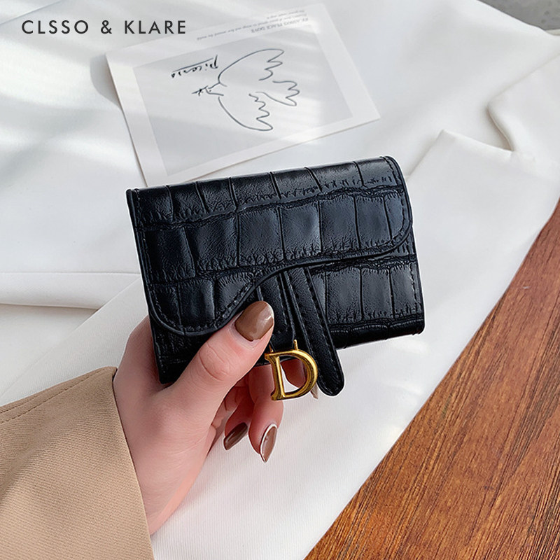 ins Korean version of the crocodile pattern organ card holder female short clip 2022 new compact buckle folding financial card holder