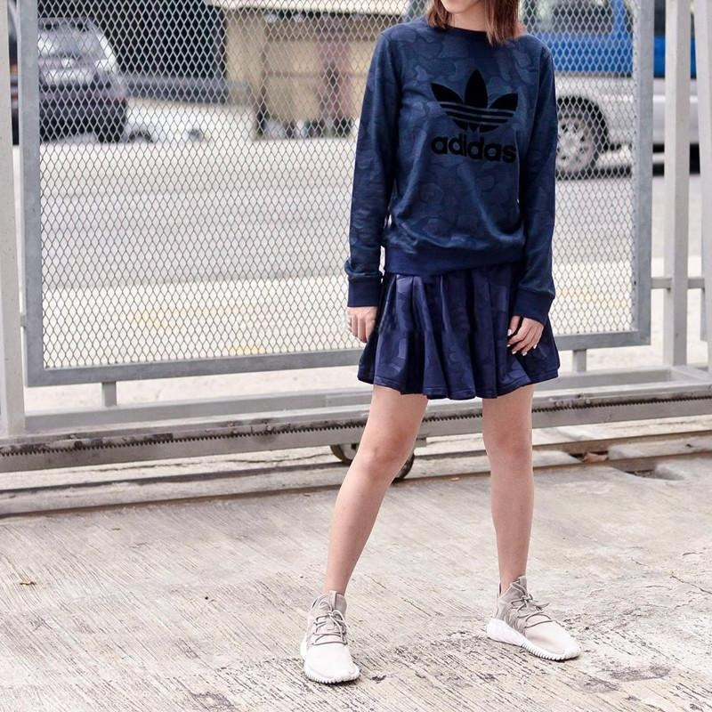 Váy ngắn nữ Adidas 2019 mùa xuân mới thể thao giản dị Váy nửa dài BS4321 - Trang phục thể thao bộ gió adidas nữ