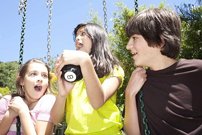 Креативные игрушки для детей 美国mattelgames老友记magic8ball8号球魔法魔力球许愿球聚会玩具