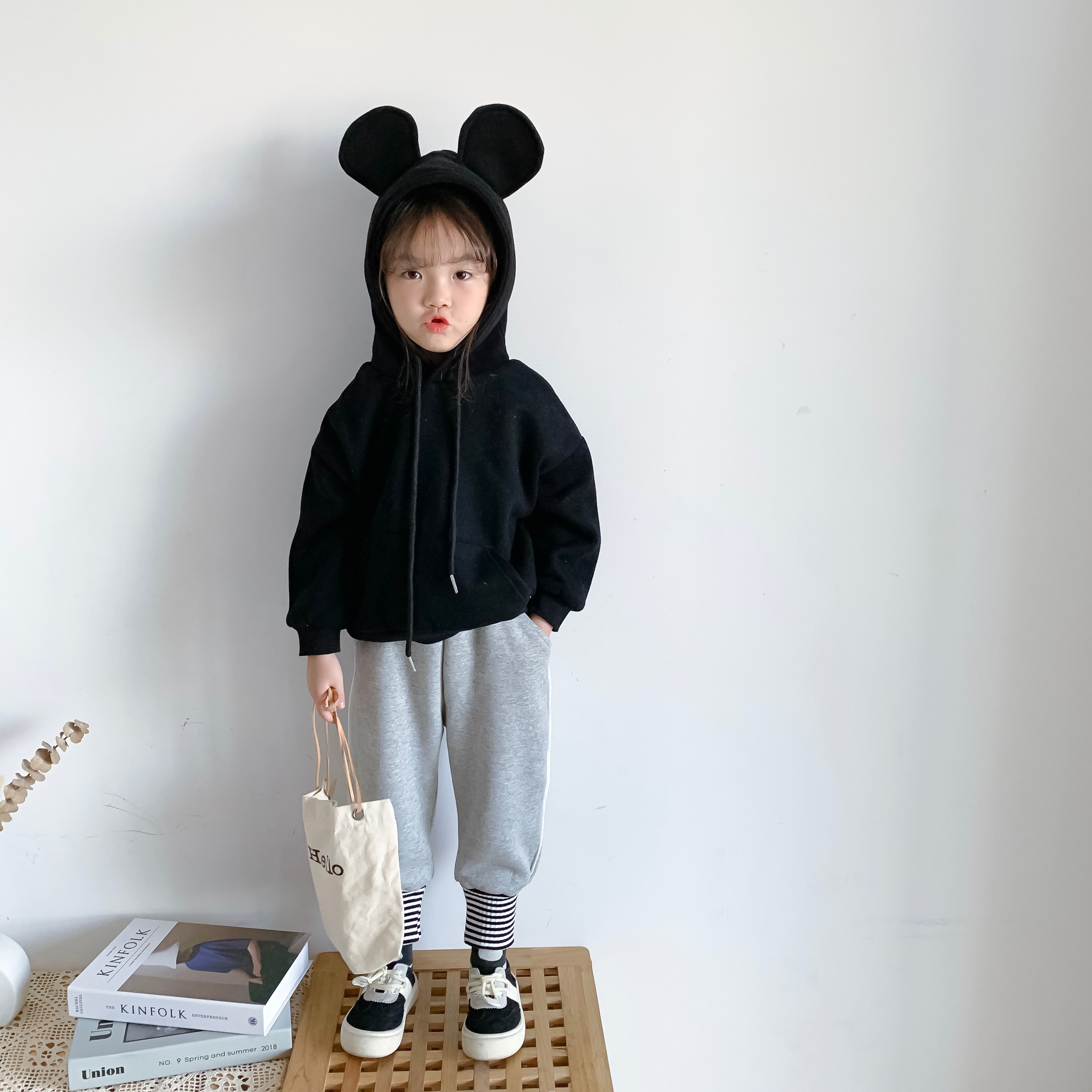 Bean bag Juno South Korean boy boy girl baby girl double layer thickened cute ear foreign pie Garnter with cap sports shirt
