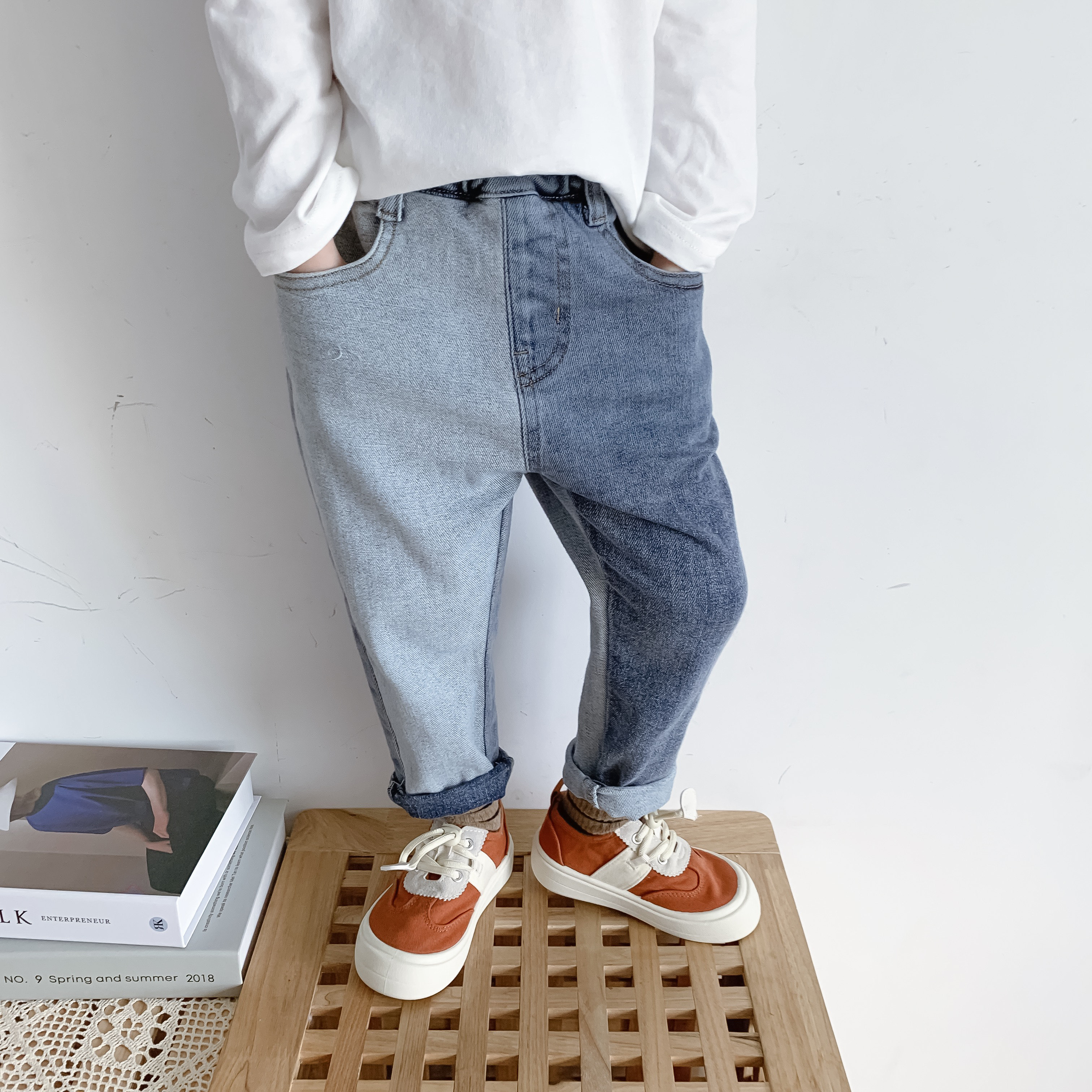 Bean Bag Monarch 2022 Chunqiu Men and women Children's baby Han version 100 Lap Casual Foreign stitching Body Jeans Tide