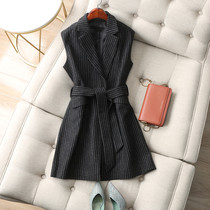 Good thing with your own gas field ~ temperament commuter OL Thin Vertical Stripe Tie Belt Hair in the middle of a waistcoat of waistcoat