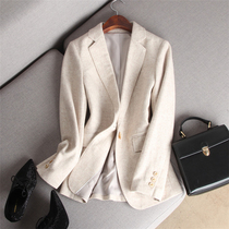 The soft color is also too good ~ rare and light luxury island country slim a button waist clip flower wool suit