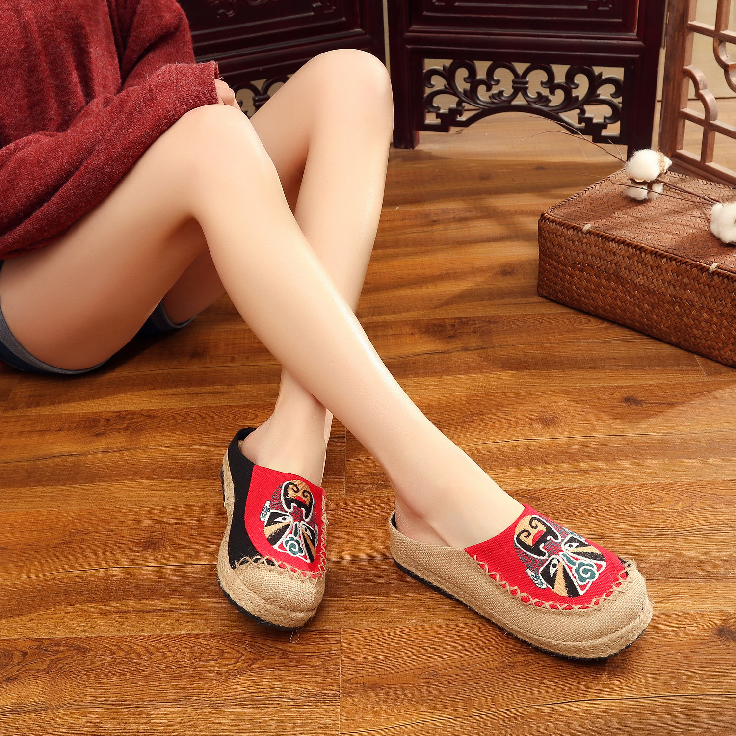 Linen fairy shoes new embroidered female slippers Baotou facebook flat bottom casual ethnic wind meritocratic and old Beijing cloth shoes